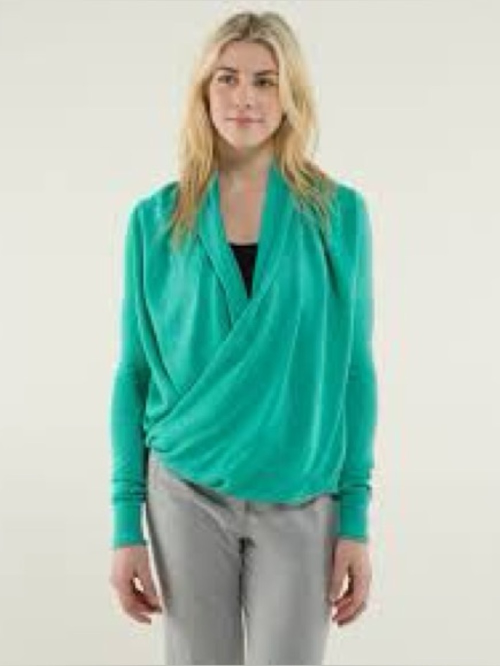 Lululemon Iconic Sweater Wrap
Heathered Bali Breeze